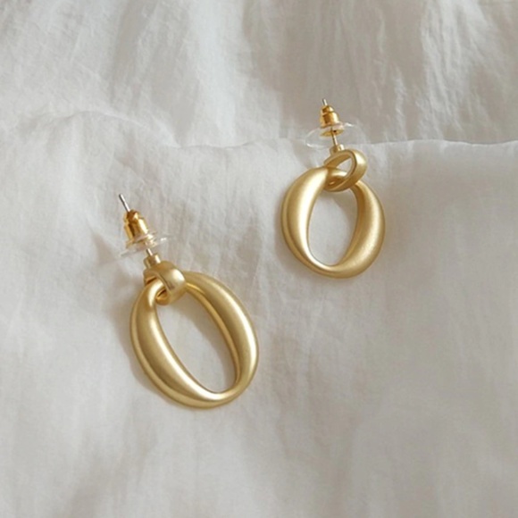 The Evie - Matte Gold Studded Hoop Earrings - Picture 3 of 5